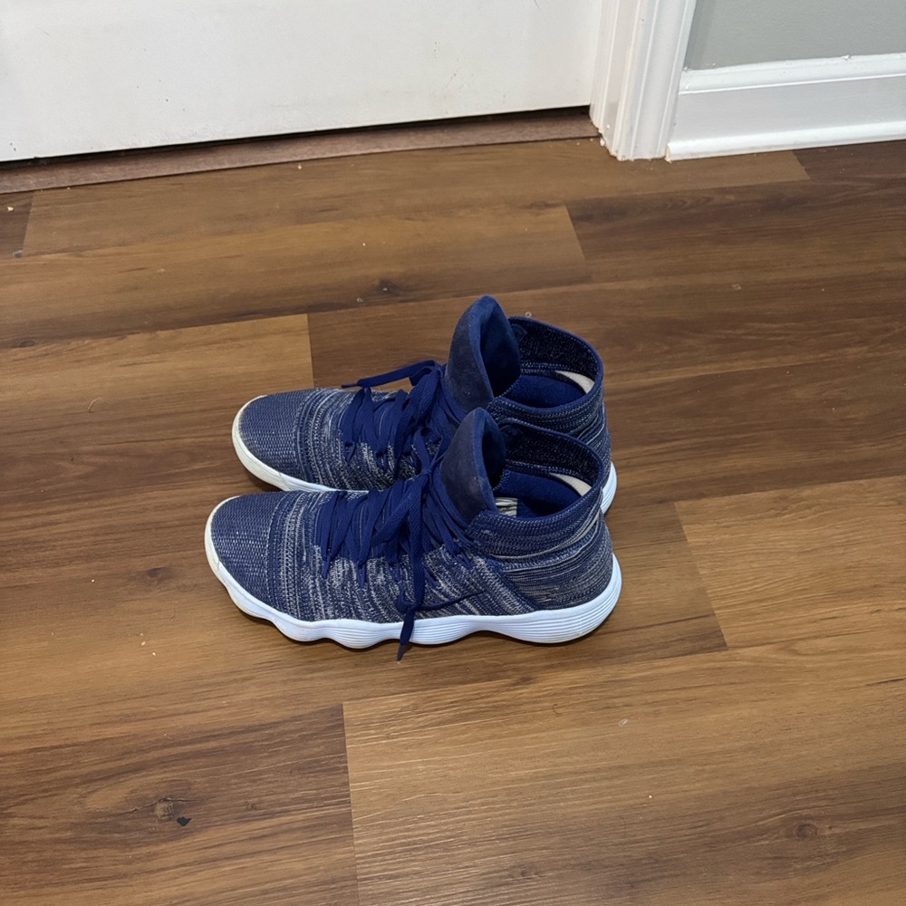 Nike Blue Athletic Shoes